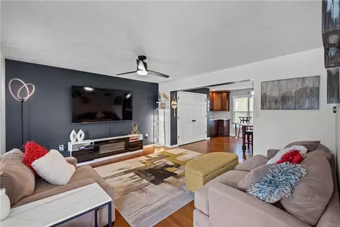 263 Cumberland Dr, Seven Fields, PA 16046 photo 14