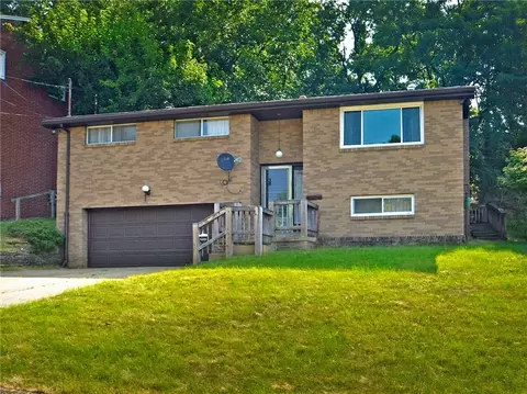 5105 Rosecrest Pl, Pittsburgh, PA 15201
