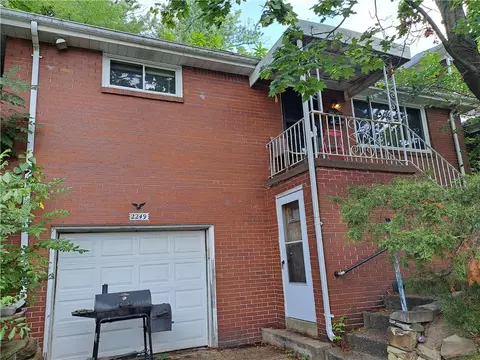 2249 Hawthorne Ave, Pittsburgh, PA 15218