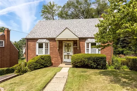 2809 Mckelvey Rd, Pittsburgh, PA 15221