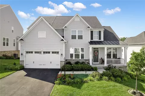 205 Sonni Ln, Mckees Rocks, PA 15136