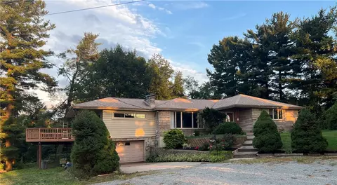 713 12 Maple Dr, Monongahela, PA 15063