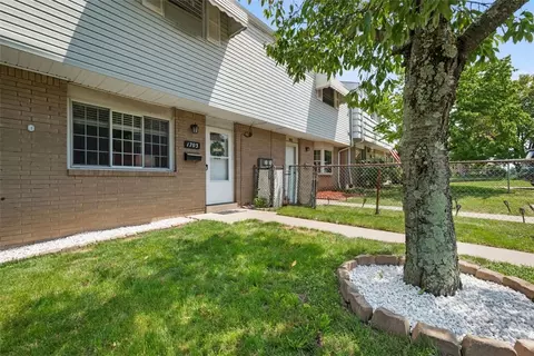1703 Anna Ave, West Mifflin, PA 15122