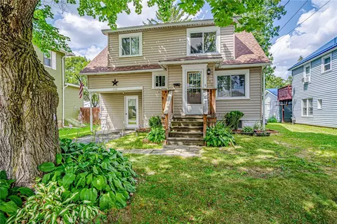 228 W Garrett St, Somerset, PA 15501