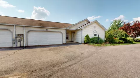 204 Huckleberry Ct, Wexford, PA 15090