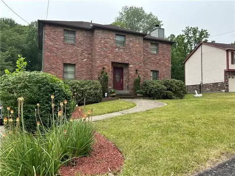1254 Harvest Dr, Monroeville, PA 15146