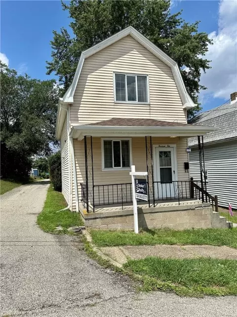 1310 Elmwood St, Mckeesport, PA 15133