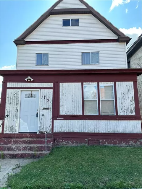 1715 Beech St, Mckeesport, PA 15132
