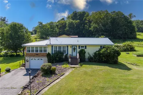 1981 Muir Rd, New Florence, PA 15944