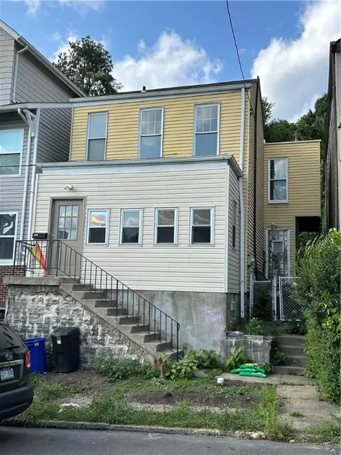 5221 Broad St, Pittsburgh, PA 15224