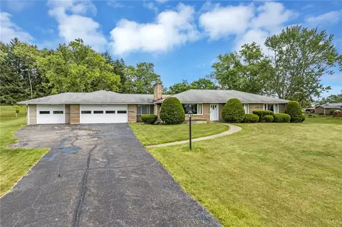 9540 Katherine Dr, Allison Park, PA 15101