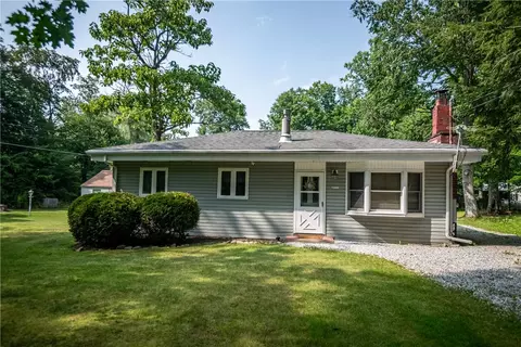 1246 Beach Dr, Espyville, PA 16424