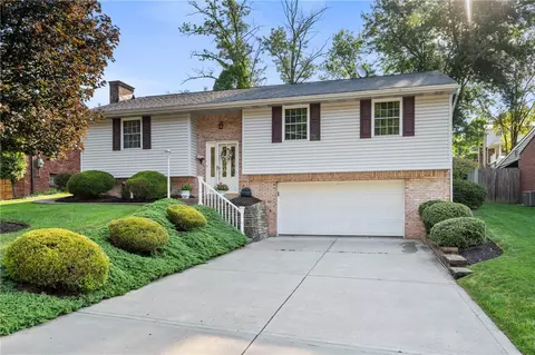 681 Carnival Dr, Pittsburgh, PA 15239