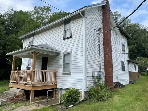 7306 Hwy 403 S, Dilltown, PA 15929