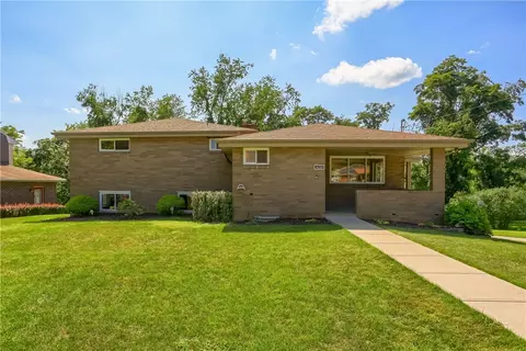 4018 Willett Rd, Pittsburgh, PA 15227