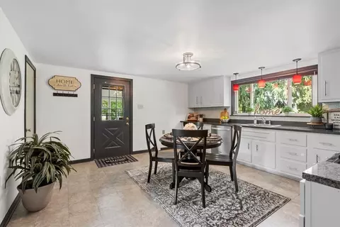 432 Mars Rd, Mars, PA 16046 photo 8