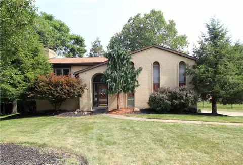 1009 Darcy Dr, South Park, PA 15129