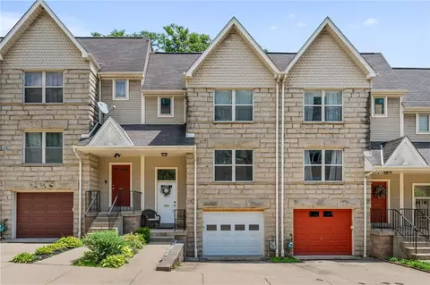 236 Dinwiddie St, Pittsburgh, PA 15219