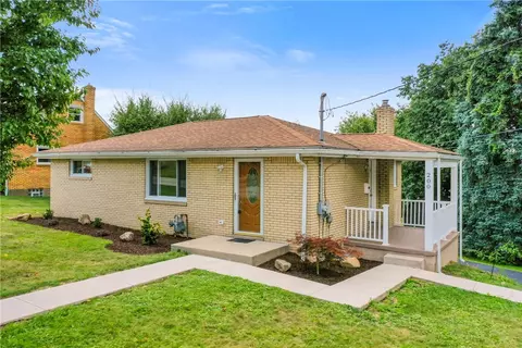 200 Glendale Dr, North Huntingdon, PA 15642