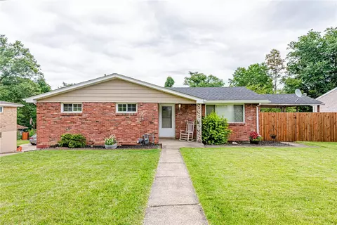 2431 Hi Ridge Dr, North Huntingdon, PA 15642
