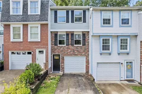 286 Huntingdon Ave, North Huntingdon, PA 15642