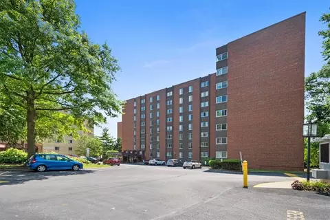 5 Bayard Rd #413, Pittsburgh, PA 15213