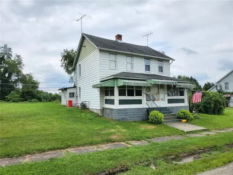 48-50 Long St, Mcclellandtwn, PA 15458