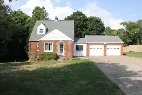 3067 National Pike, Daisytown, PA 15427