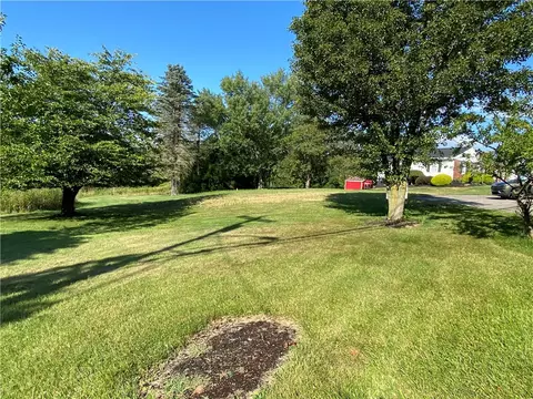 458 Mcclelland Rd, Canonsburg, PA 15317