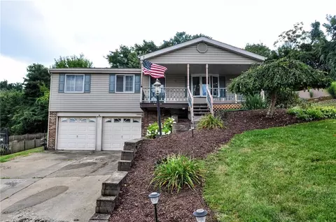200 Deer Dr, Washington, PA 15301