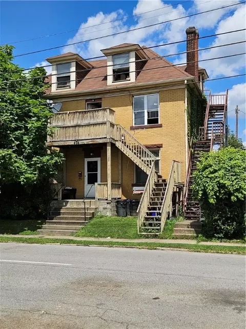 434 W Cunningham St, Butler, PA 16001