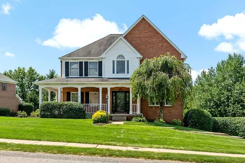 1607 Craig Ct, Coraopolis, PA 15108