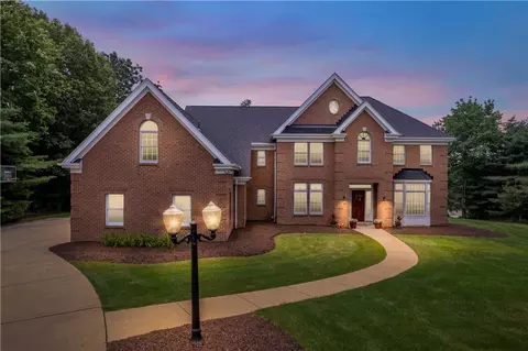 609 Victoria Ln, Wexford, PA 15090