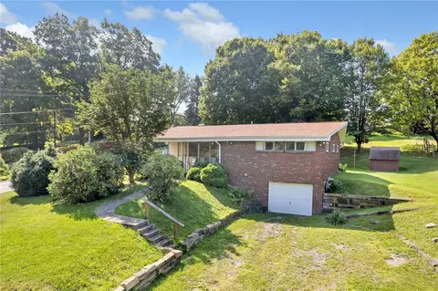 1003 Beaner Hollow Rd, Beaver, PA 15009