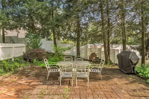 211 Mamont Dr, Export, PA 15632 photo 23