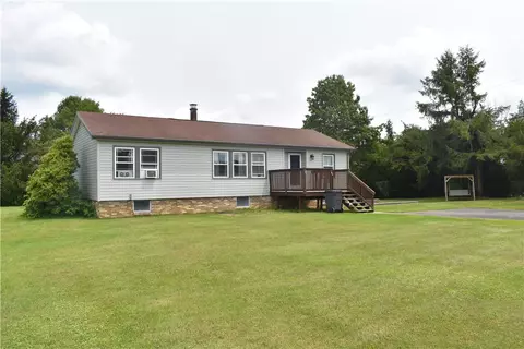 1609 Crestview Dr, Somerset, PA 15501