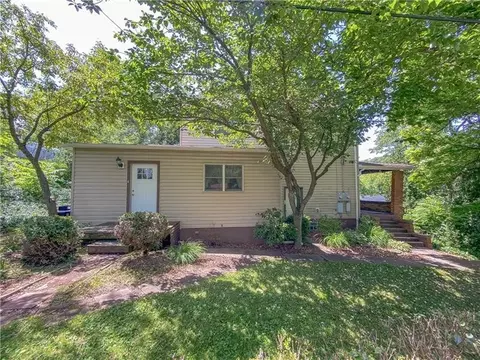 201 Patterson Ave, Beaver Falls, PA 15010