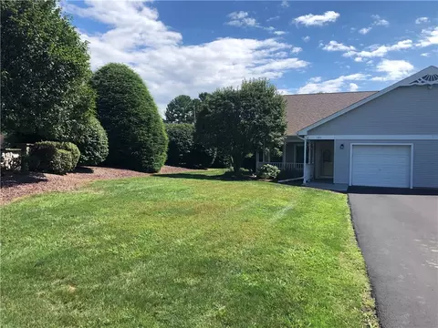 101 Sabra Ct, Uniontown, PA 15401