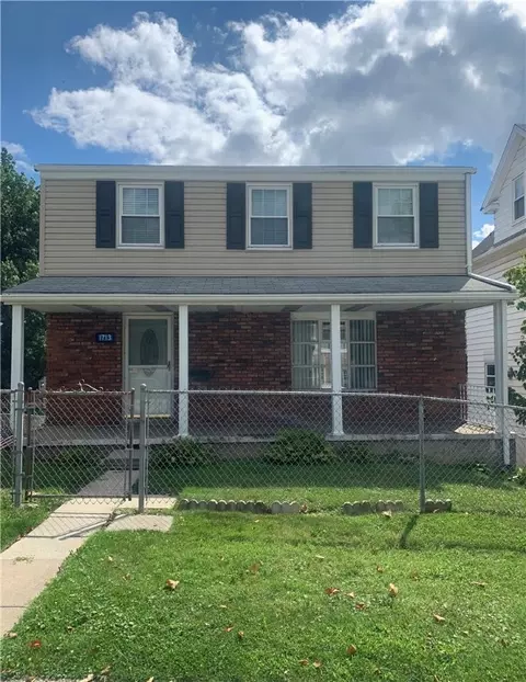 1713 Abraham St, Mckeesport, PA 15132
