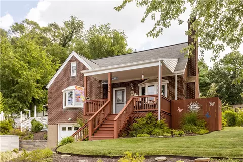 129 Elizabeth Ln, Pittsburgh, PA 15237