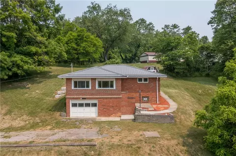 6 Grant Aly, Mcdonald, PA 15057