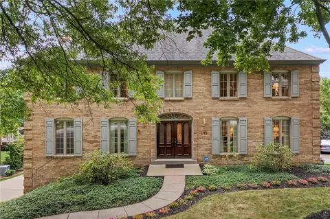 312 Brookhaven Ln, Pittsburgh, PA 15241