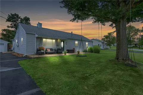 83 Walnut St, Beaver, PA 15009