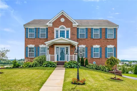 212 Compass Ct, Mcdonald, PA 15057