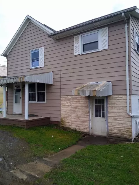 Exterior - 4044 3rd St, Nu Mine, PA 16244 photo 2 of 12