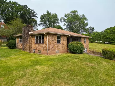 3209 School Rd, Murrysville, PA 15668