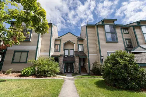 8052 Meadowridge Dr, Champion, PA 15622