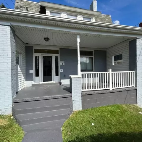 2201 Vodeli St, Pittsburgh, PA 15216