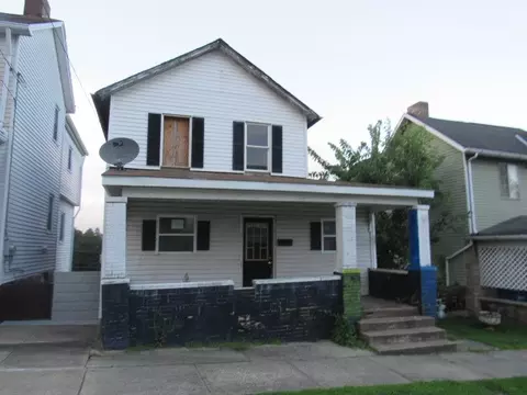 302 Washington St, Mount Pleasant, PA 15666