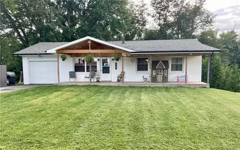 201 S Summit Dr, Apollo, PA 15613 photo 27